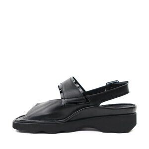 Thierry Rabotin Wilmington Black Leather Platform Sandals 39.5 New